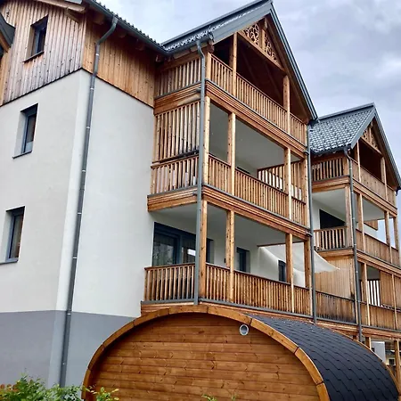 Appartamento Mountain A10 - By Fis