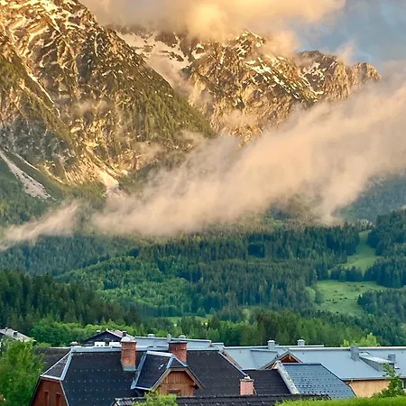 Mountain A10 Apartment *